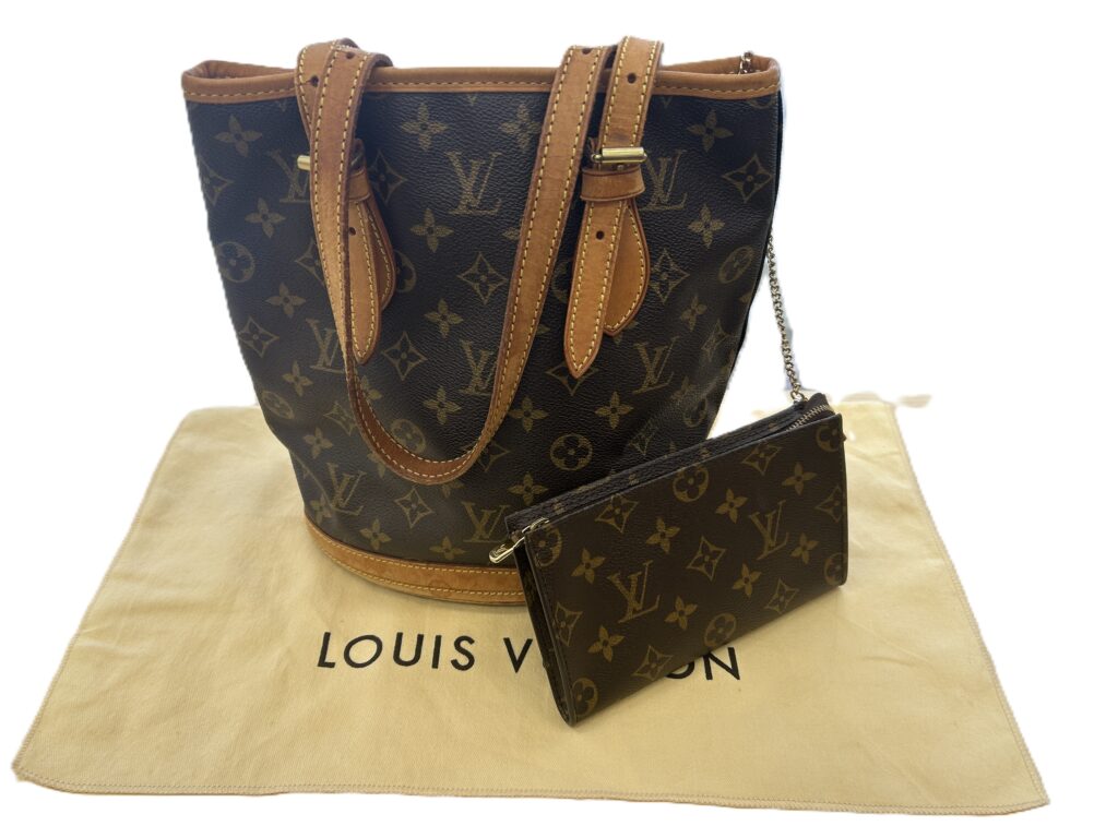 LOUIS VUITTON ルイヴィトン バケットPM ポーチのみ モノグラム ポーチ付きが嬉しい✨ ルイ・ヴィトン バケットPM 買取実績のご紹介