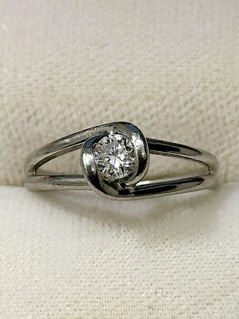 💍Pt900ダイヤモンドリングが“今”売り時な理由とは？💎🔥【甲賀・甲南・信楽・水口・湖南市・東近江市・日野町・竜王町・伊賀市エリアの皆さま】買取大吉フレンドマート土山店  – 買取大吉 フレンドマート土山店